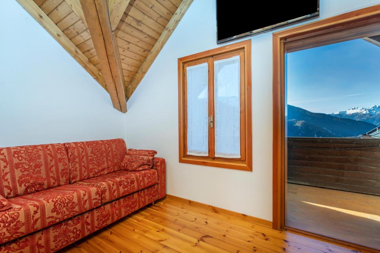 Panoramic House Carnia - Mountain View Apt With Parking And Terraces Villa Ligosullo Esterno foto